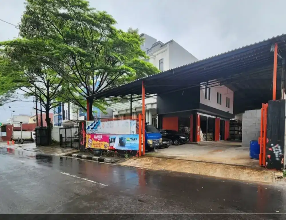 Dijual tanah komersial