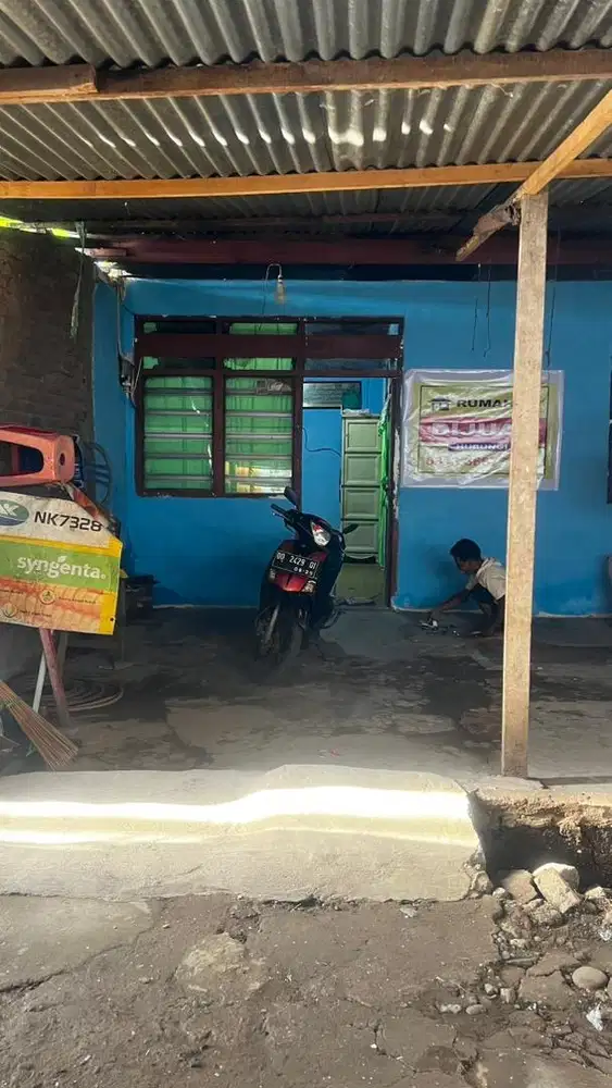 Di jual rumah 1 1/2 lantai (satu stengah lantai) di daerah sudiang
