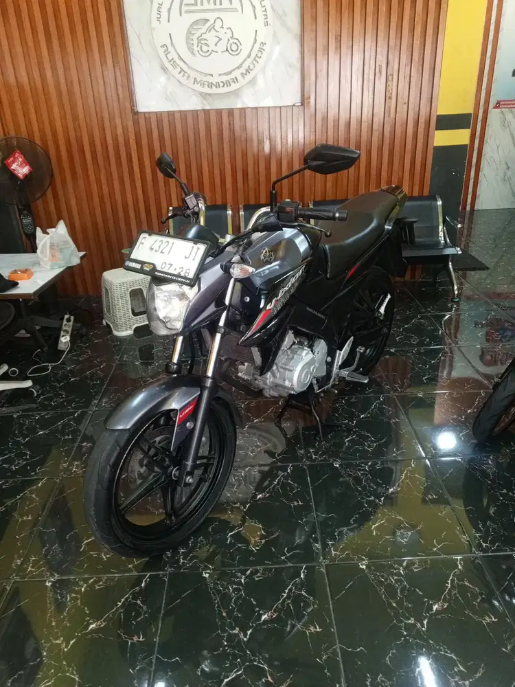 VIXION 2014. PAJAK ON SS LENGKAP BODY KAKI2 JOSS BISA NEGO