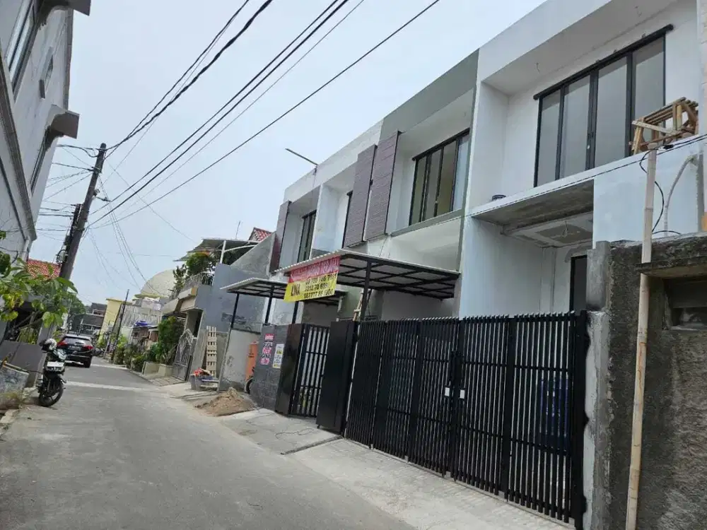 DIJUAL CEPAT RUMAH DI JALAN PEPAYA CENGKARENG