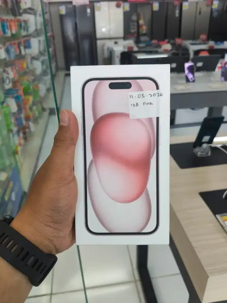 iPhone 15 128GB pink Garansi resmi iBox dapatkan voucher 500k