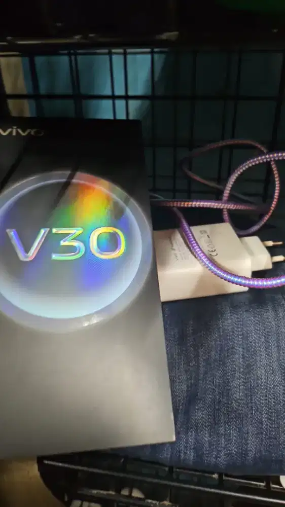 VIVO V30 5G 8/256 GB