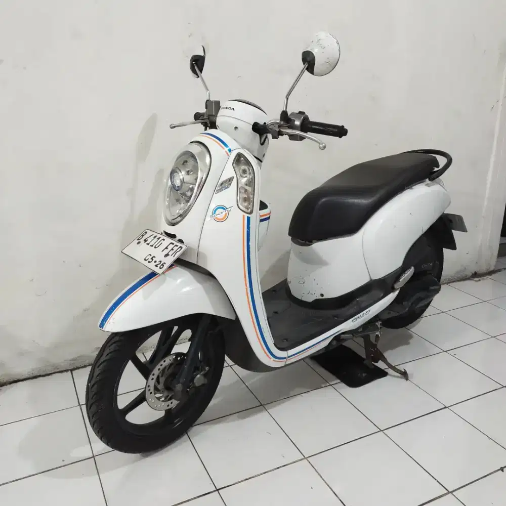 Honda Scoopy ESp 2016 Orisinil Lengkap Bagus Mesin Aluss