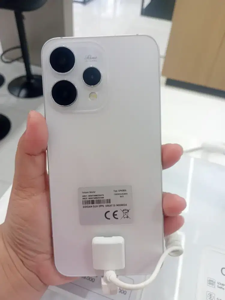 Oppo Reno 15 Bisa Cicilan Pake Home Credit Mulai 15rb/hari