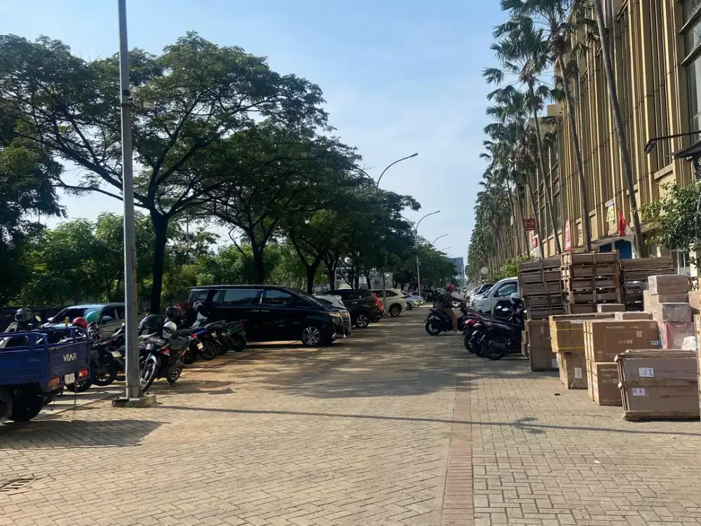 DISEWAKAN CEPAT RUKO GOLF LAKE