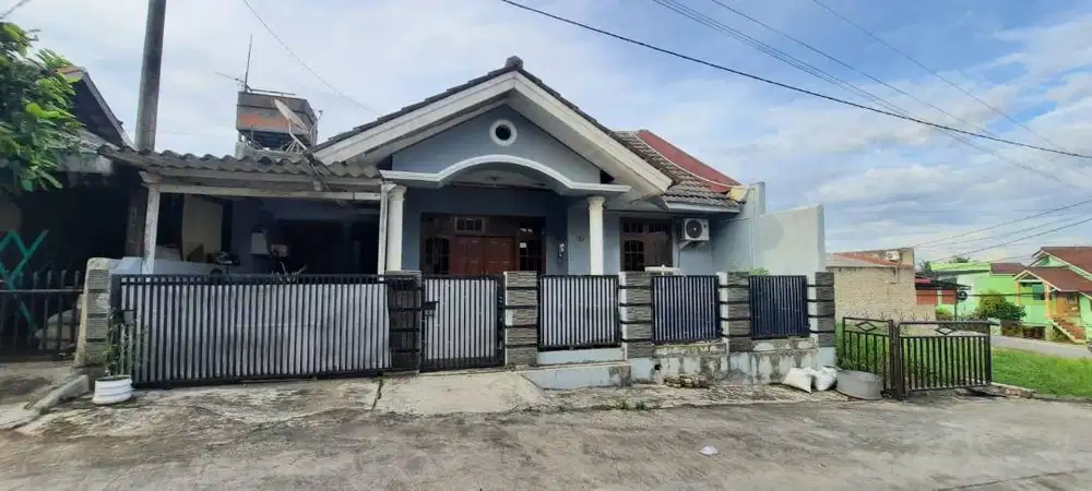 Dijual rumah tinggal nyaman lokasi strategis dan aman