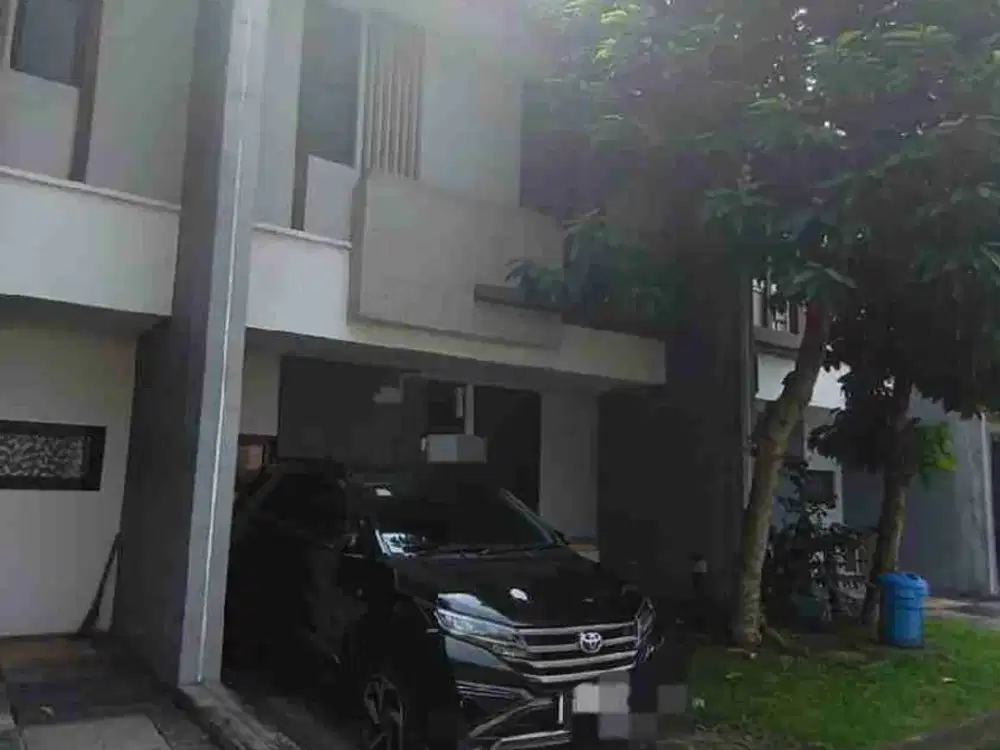 Rumah 2 Lantai di Mozia Amarine BSD City  Depan Taman
