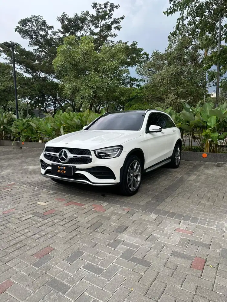 Mercedes Benz GLC200 AMG 2021