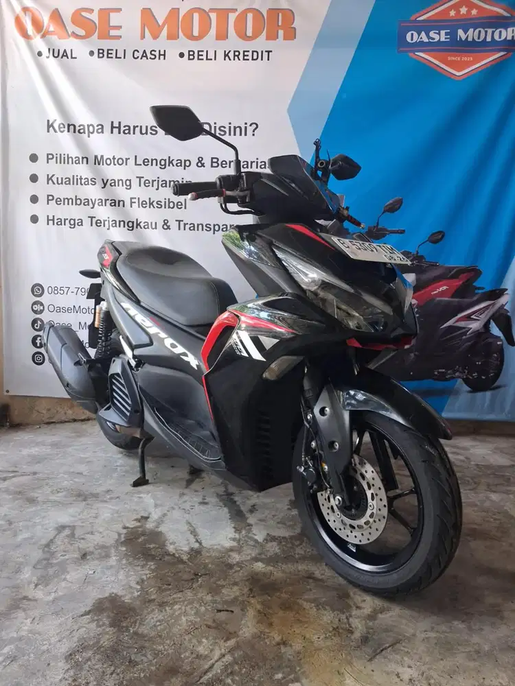 (B) Yamhaa Aerox 155 VVA Connected Tahun 2021