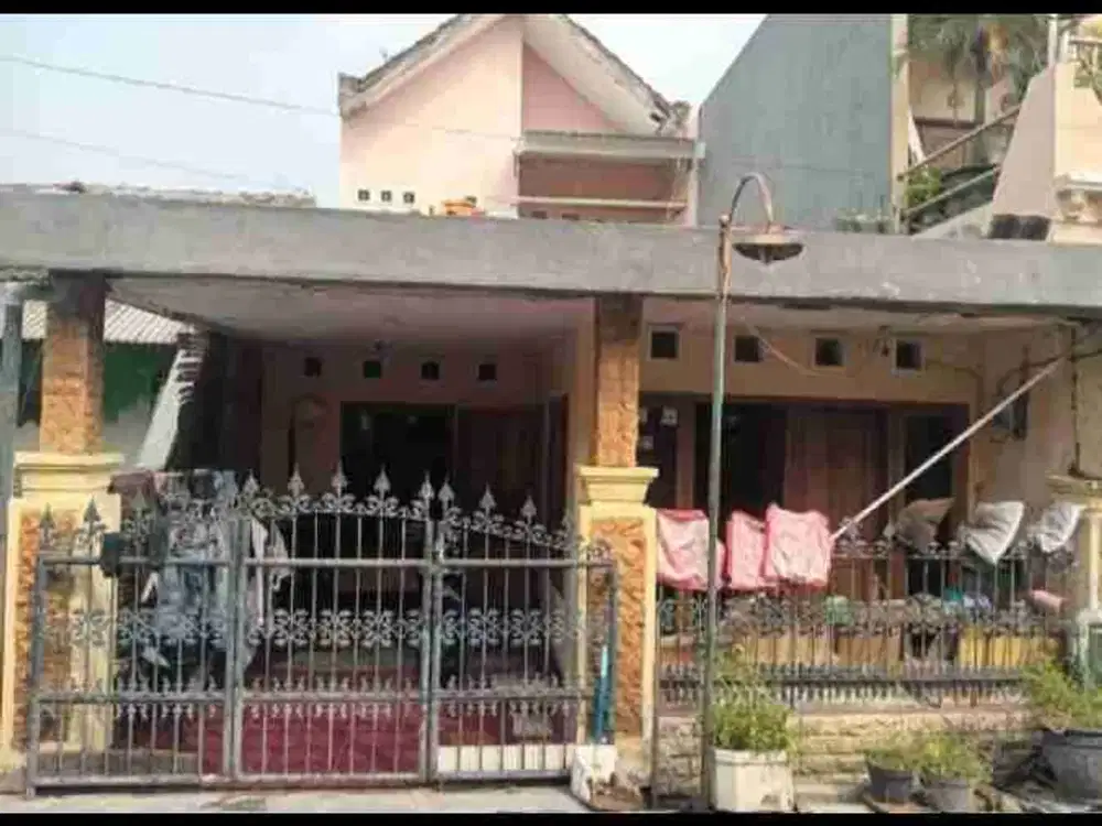 Rumah Murah 1,5 Lantai siap Huni di Perum Wage, Taman, Sda