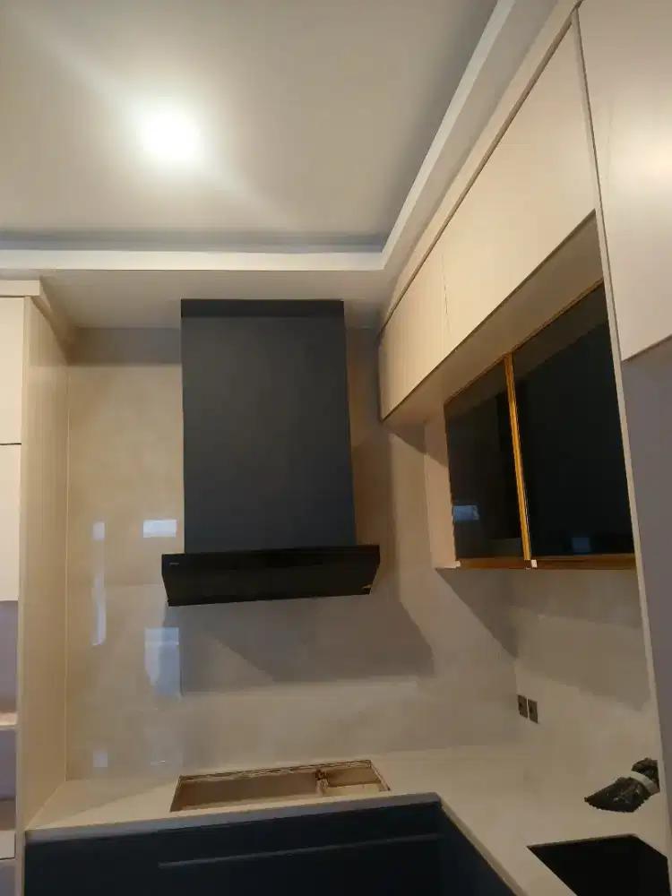 Tukang Pasang Quadra, Marmer, Granit. Kontraktor Bangun Rumah Mewah