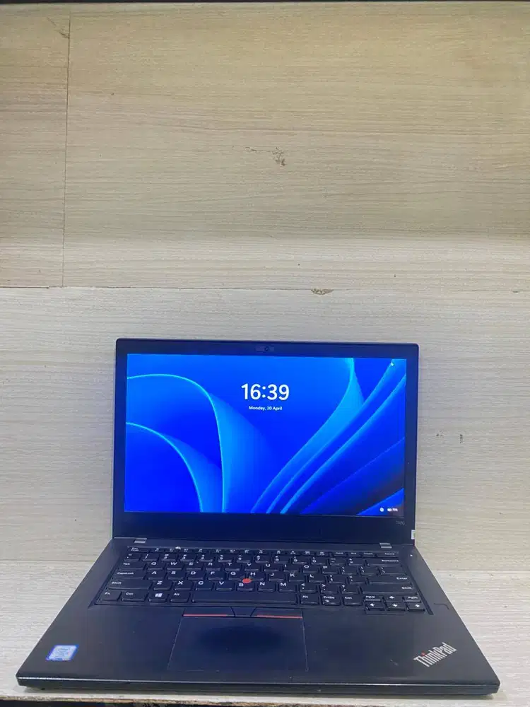 Lenovo T480 Intel core I5 Gen8 Ram 8GB SSD 256GB Touchsreen