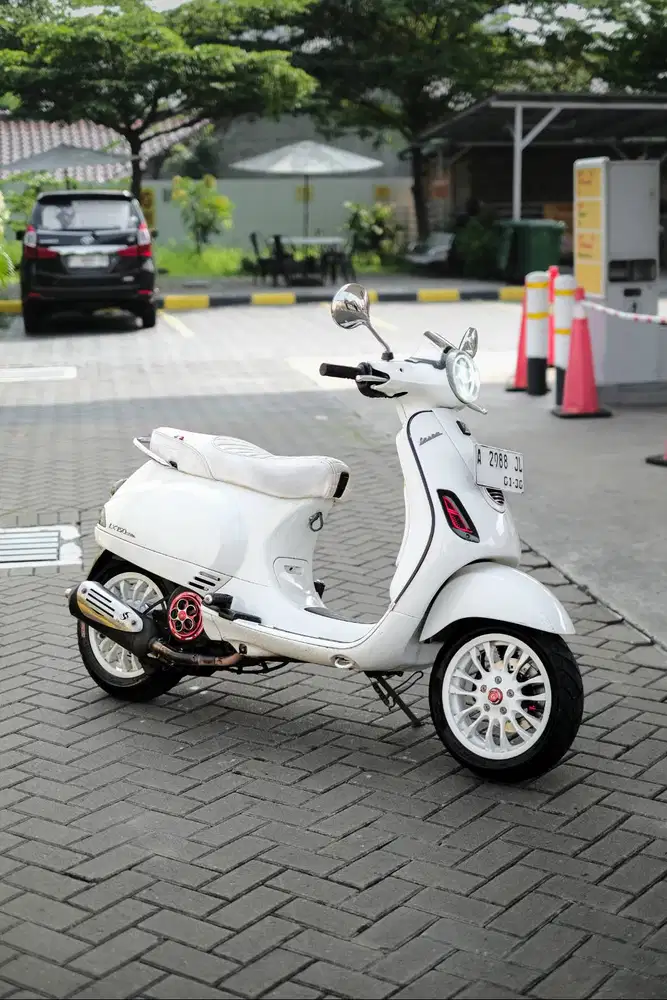 JUAL VESPA MATIC BEKAS/SECOND LX 2013 MURAH BERGARANSI