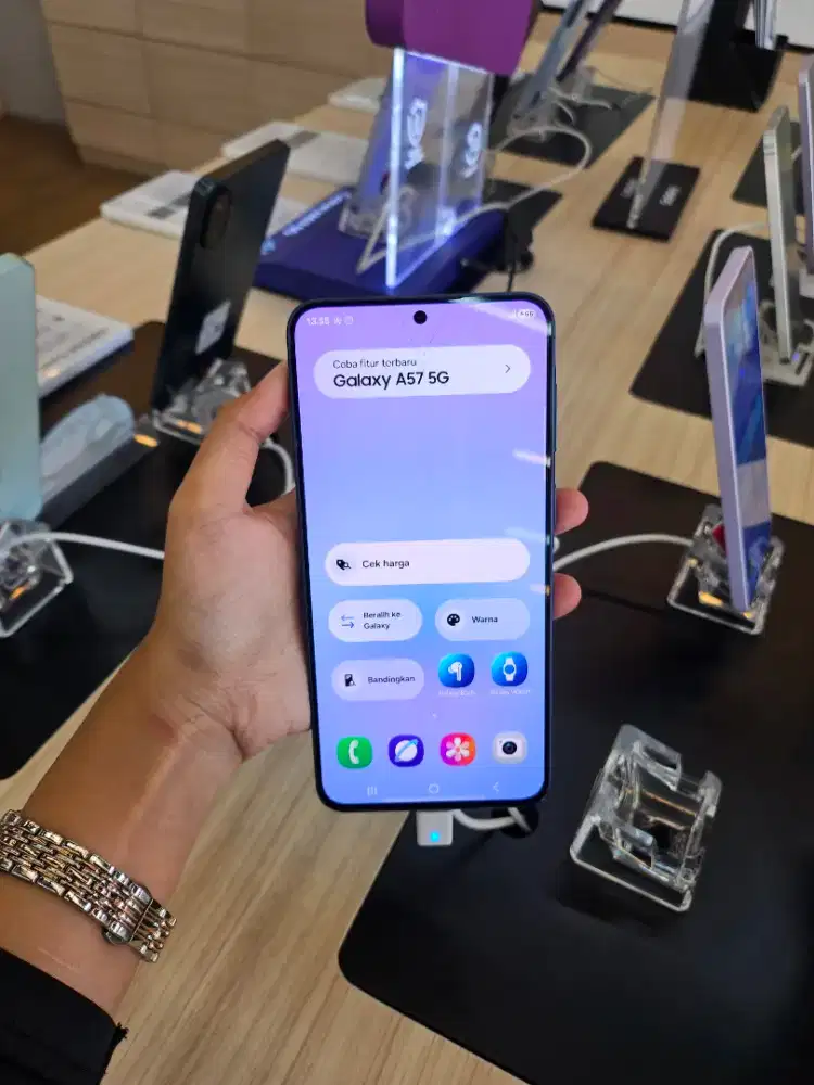 SAMSUNG A57 NEW FREE UPGRADE MEMORY BISA CICILAN 0% PAKET KOMPLIT