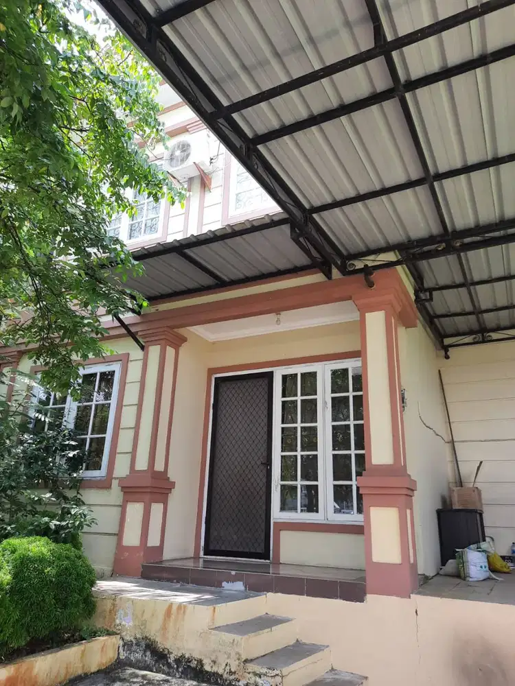 Di jual rumah murah full furnish di orlando Balikpapan baru