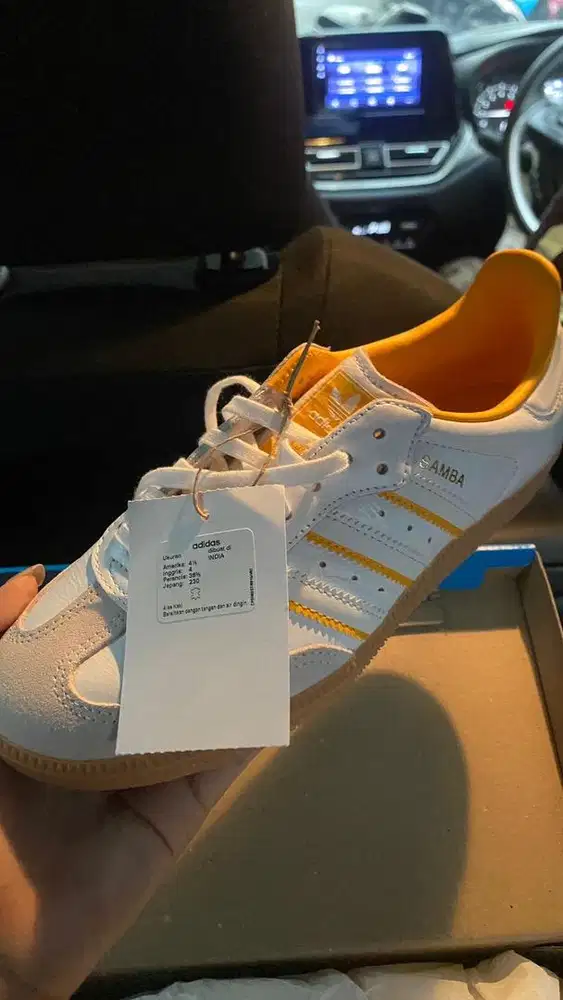Jual sepatu adidas samba 100% original..beli di JD..dijual murah aja