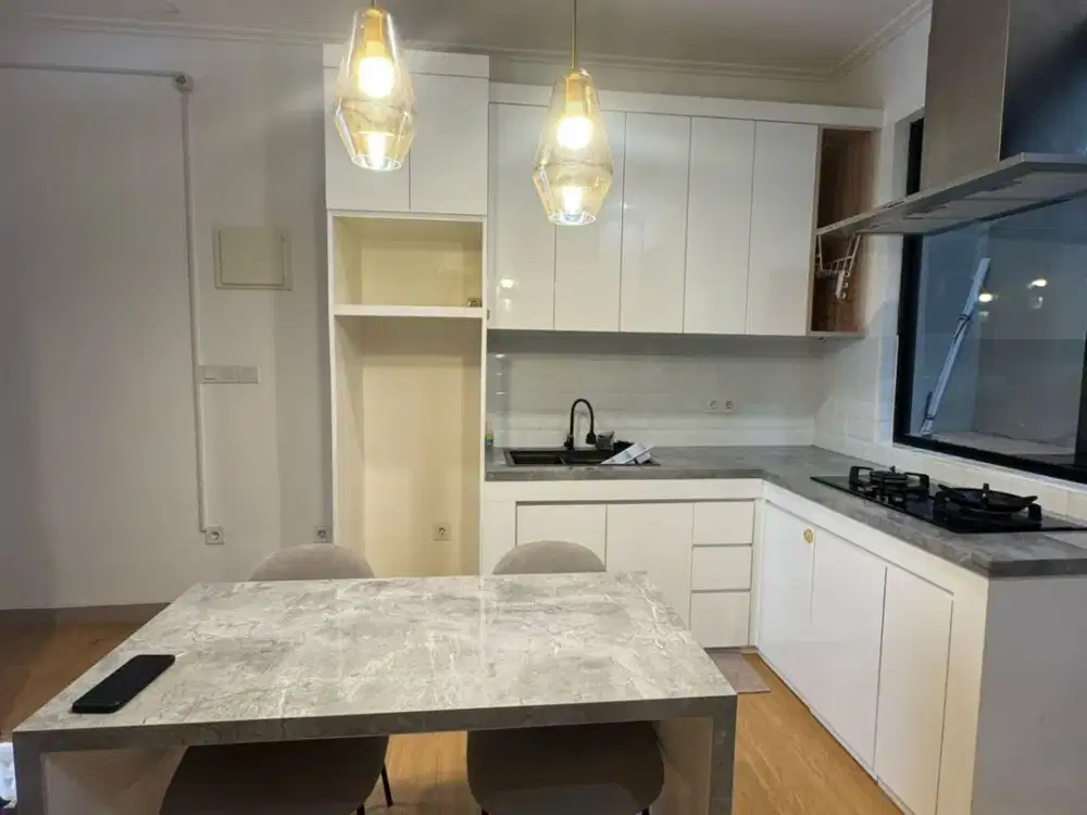 DISEWAKAN RUMAH MILENIAL PIK 2 EXTENSION UK 4.5X10 (2 LANTAI) FULLY FURNISH INTERIOR BAGUS TERMURAH