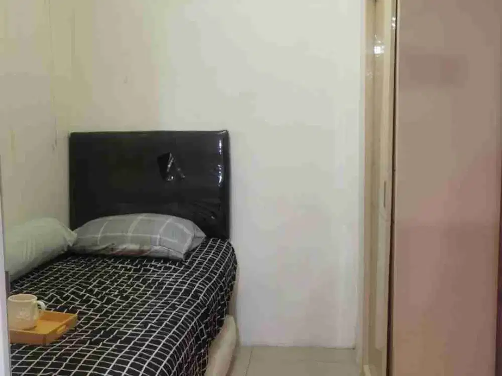 Apartemen Green Pramuka Tipe 2 Bedroom Full Furnished Lingkungan Nyaman Disewakan Pertahun