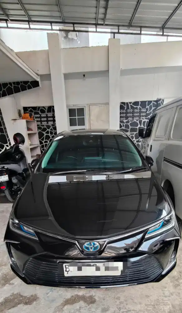 Toyota Corolla Altis 1.8 Hybrid