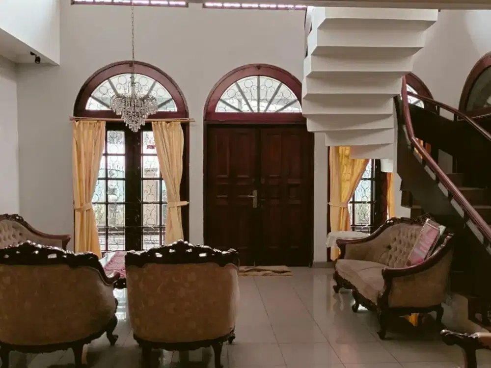 Jual Cepat Rumah Mewah 5 Kamar Tidur, Pulo Gadung, Jakarta Timur, 013