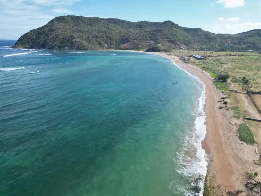 Tanah kapling flat dan view laut prabu areguling dekat Kuta Mandalika