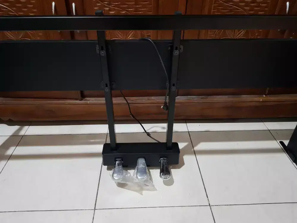 Pedal sustain dan kaki