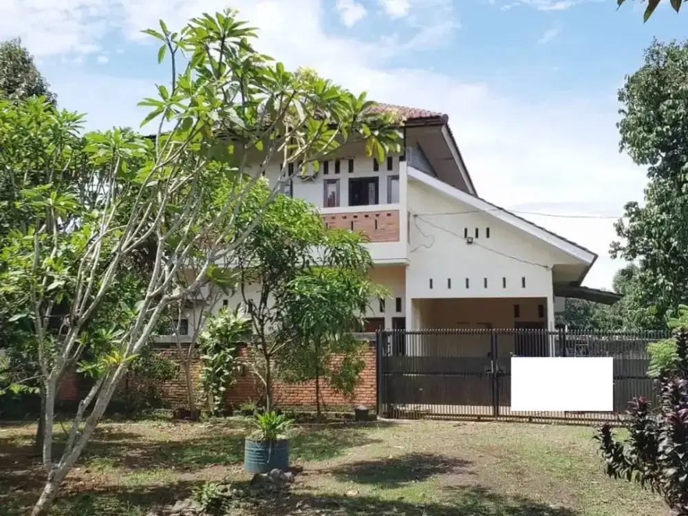 Rumah Luas Siap Huni 14 Menit ke Terminal Parung Dibantu KPR J-46536