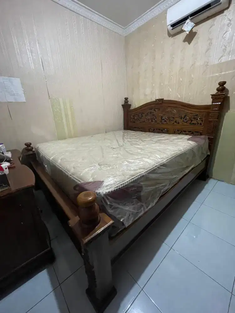 Set Kamar  Jepara Jati Bekas kondisi bagus- Full Set Siap Pakai
