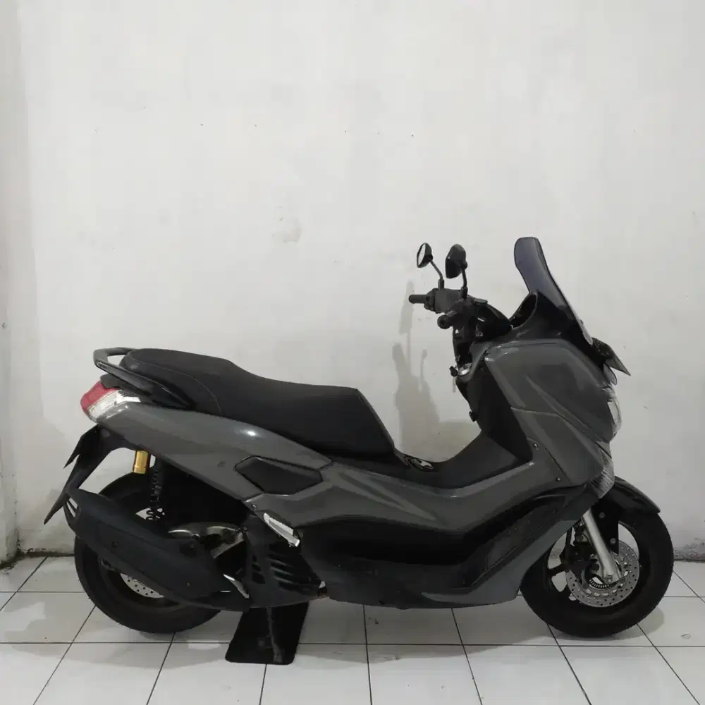 Yamaha Nmax OLD 2019 Orisinil Bagus lengkap Mesin Cakep