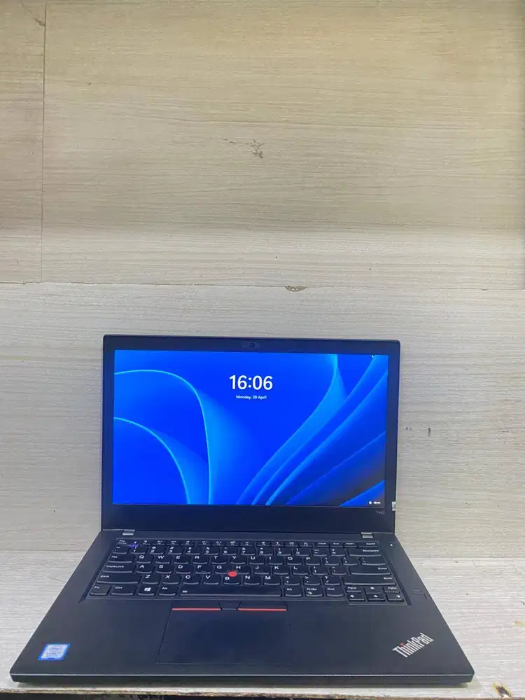 Lenovo T480 Intel core i7 Gen 8 Ram 8GB SSD 256GB