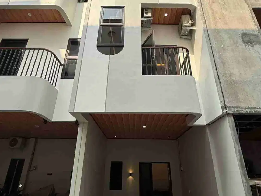 Rumah Baru Desain Cantik Utan Kayu Matraman di Pusat Jakarta