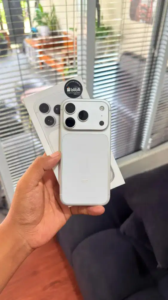 iPhone 17 pro 256gb resmi Indonesia