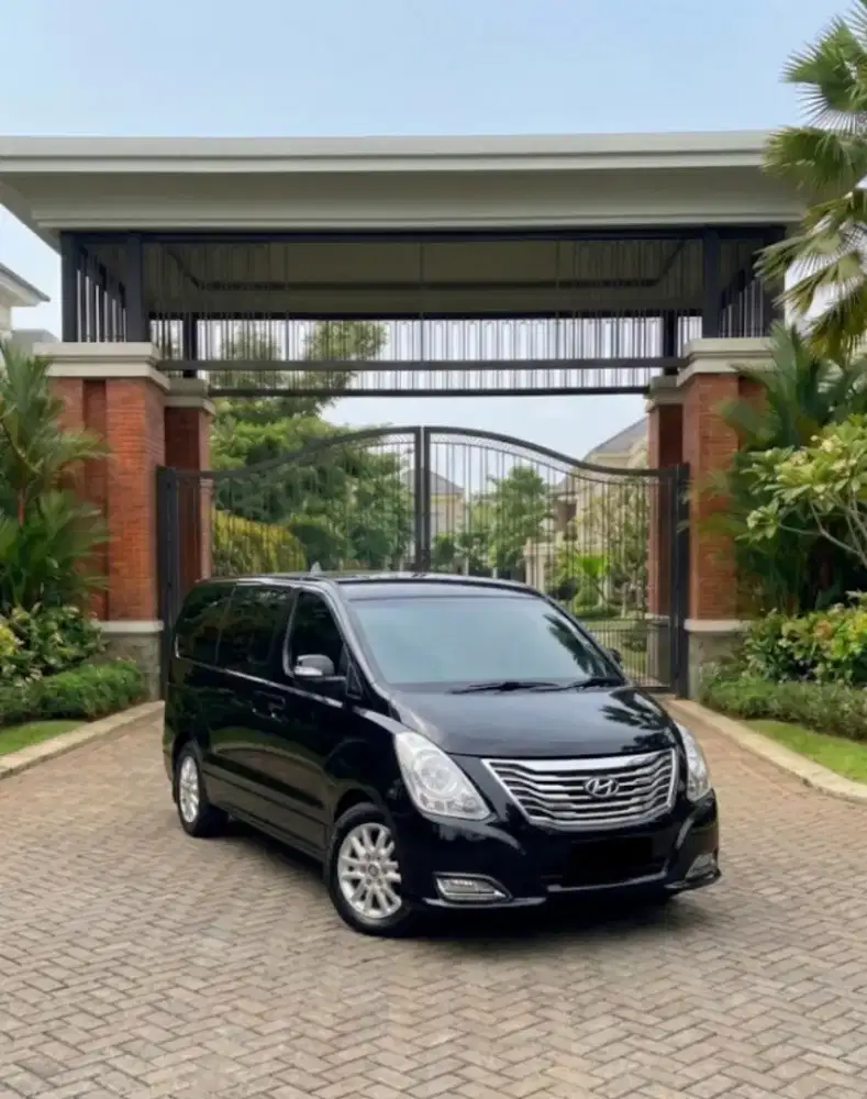 Hyundai H1 Facelift
2.5 ROYALE EDITION FULL OPTION
DIESEL CRDI