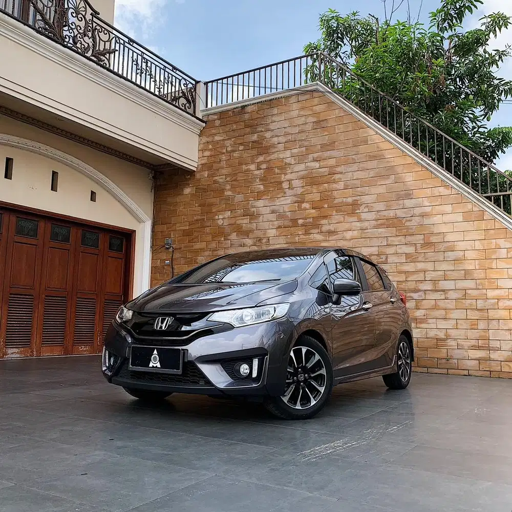 ( Km 49.000 ) 2016 Honda Jazz 1.5 RS GK5 A/T