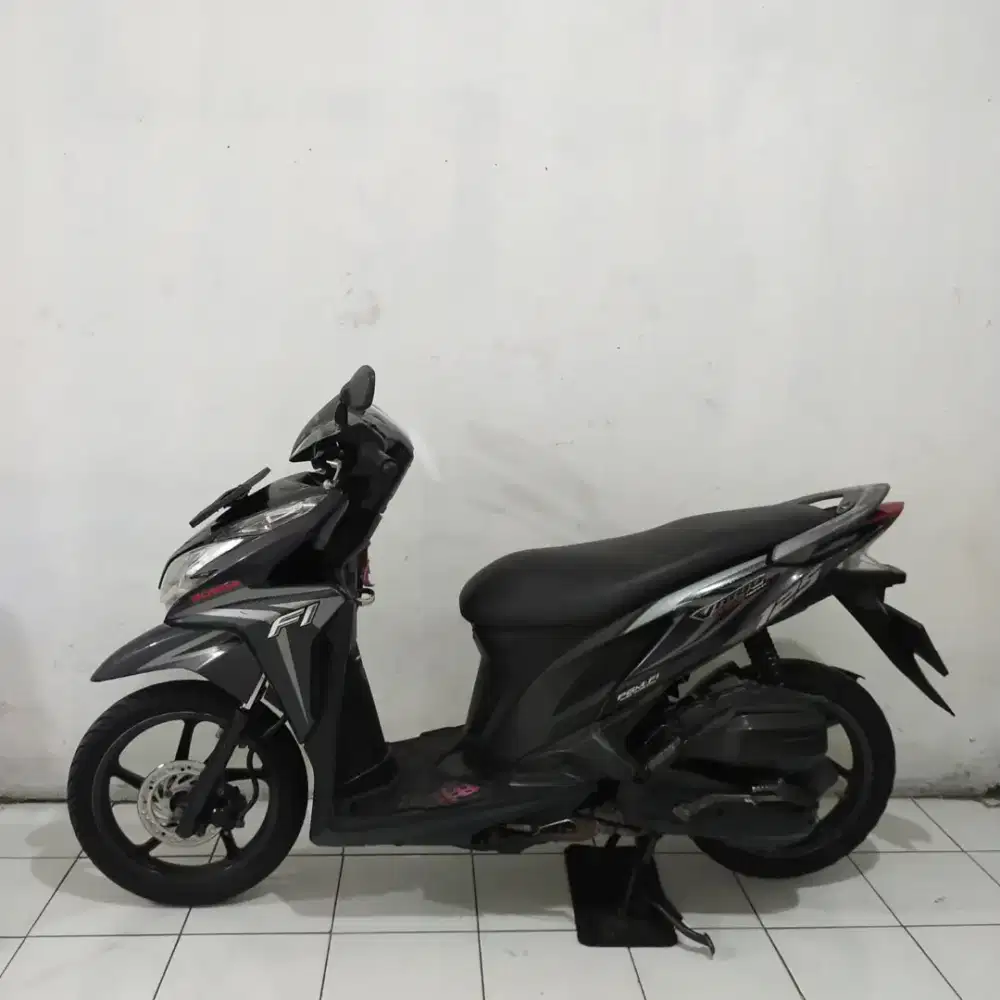 Honda Vario KZR 2012 Orisinil Bagus lengkap Mesin Cakep