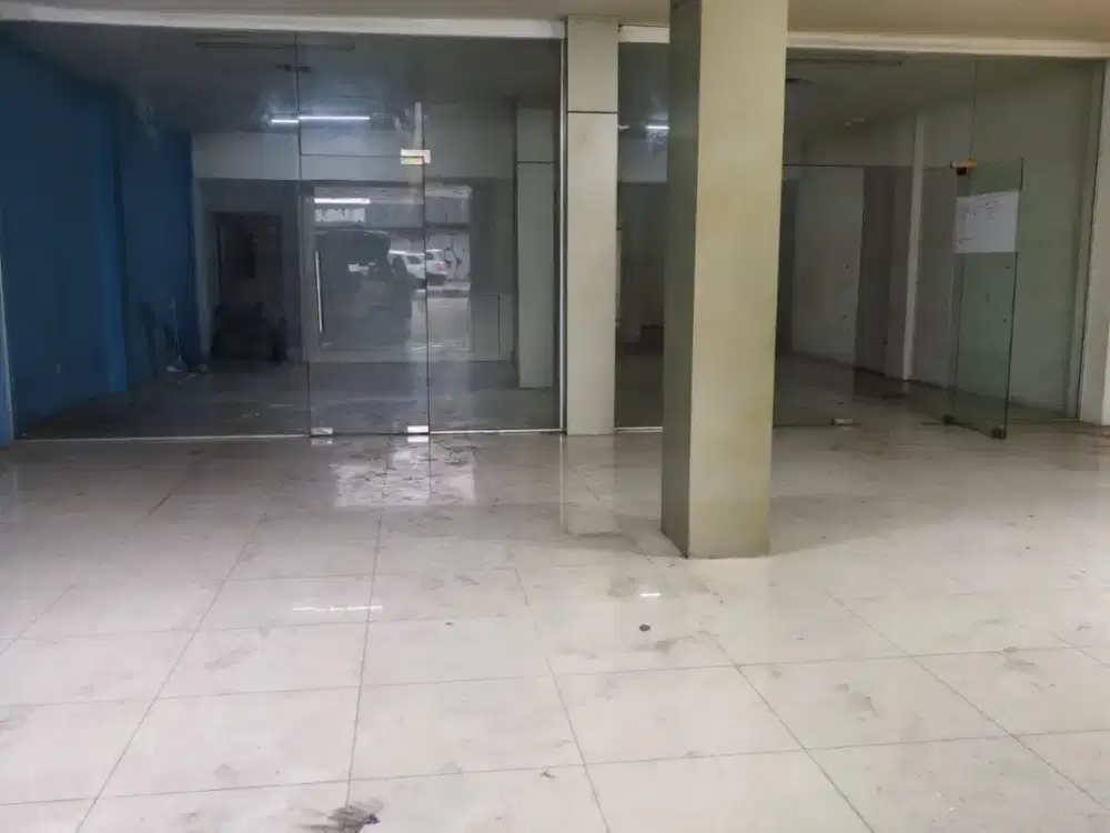 Disewa Ruko Gandeng di Fatmawati, Jakarta Selatan