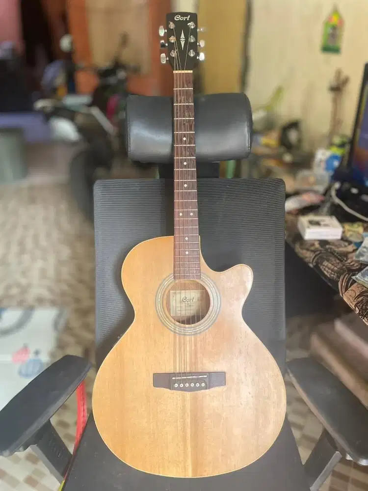 Gitar Akustik Elektrik Cort SFX ME