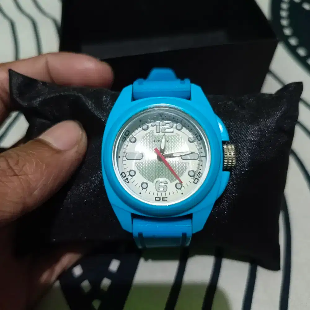 DKNY (NY-4902) ORIGINAL