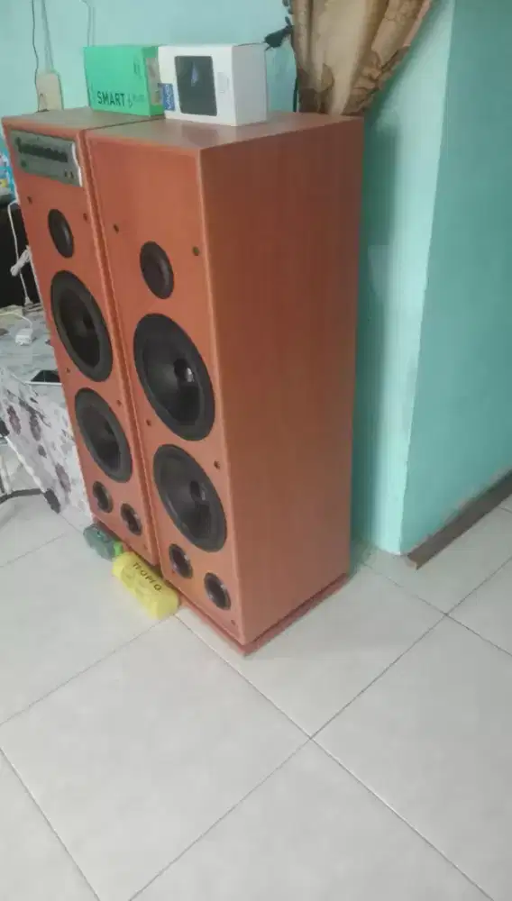 Jual speaker aktif bluetooth dalam kondisi mulus lusss suara bagus