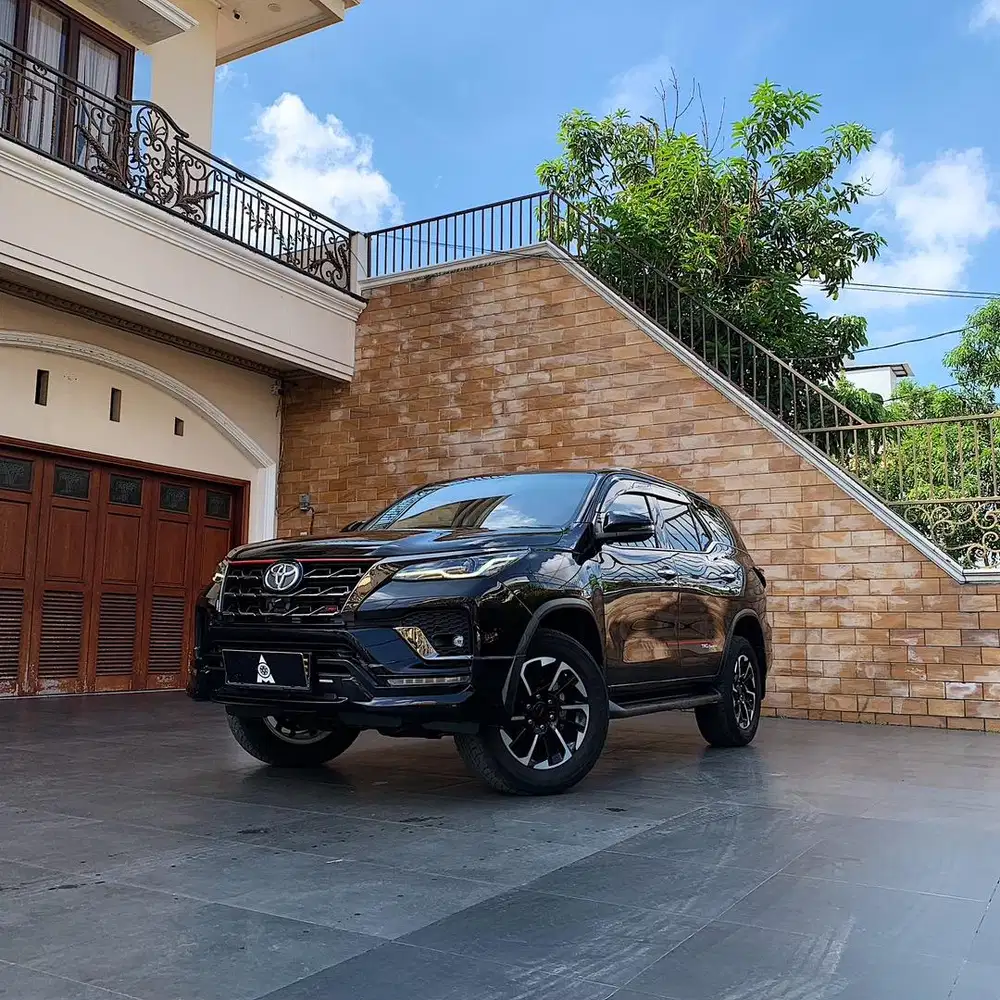 ( Facelift ) 2020 Toyota Fortuner 2.4 TRD Sportivo  A/T