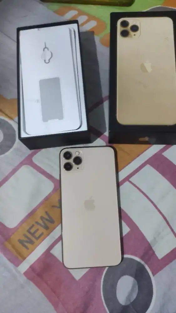 iPhone 11 Promax 256GB fisik mulus