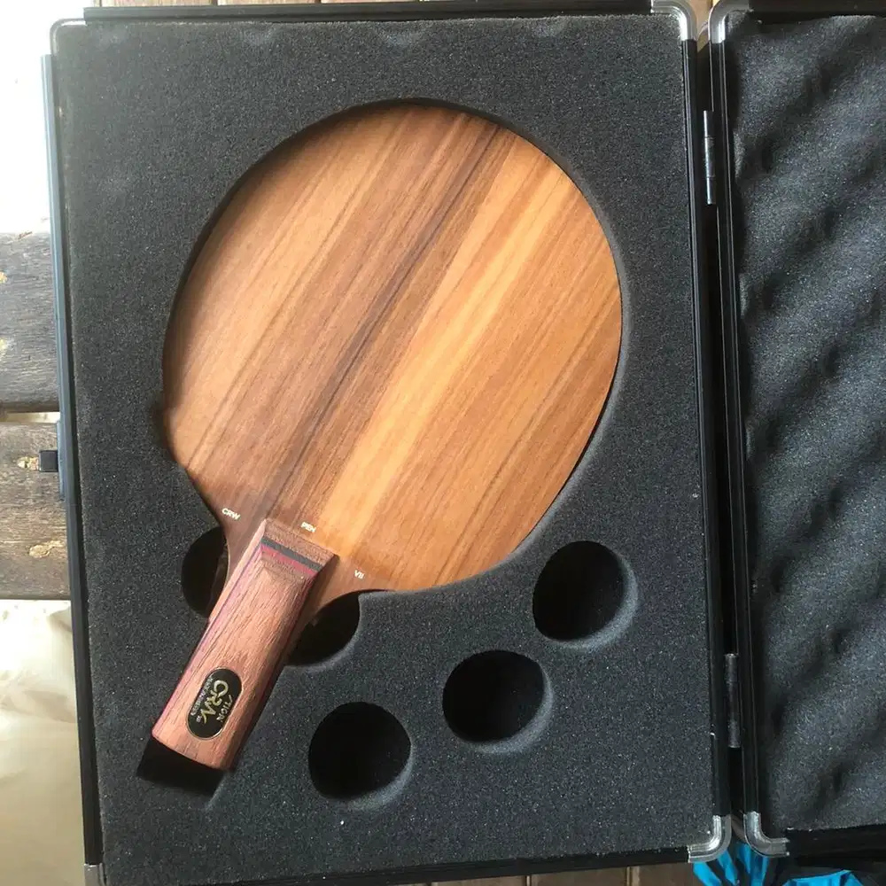 stiga CRW edisi spesial