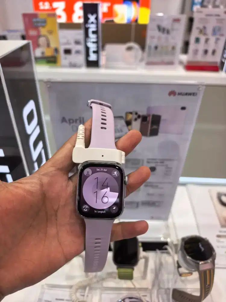 Watch Fit 4 (Huawei Erafone Paskal)