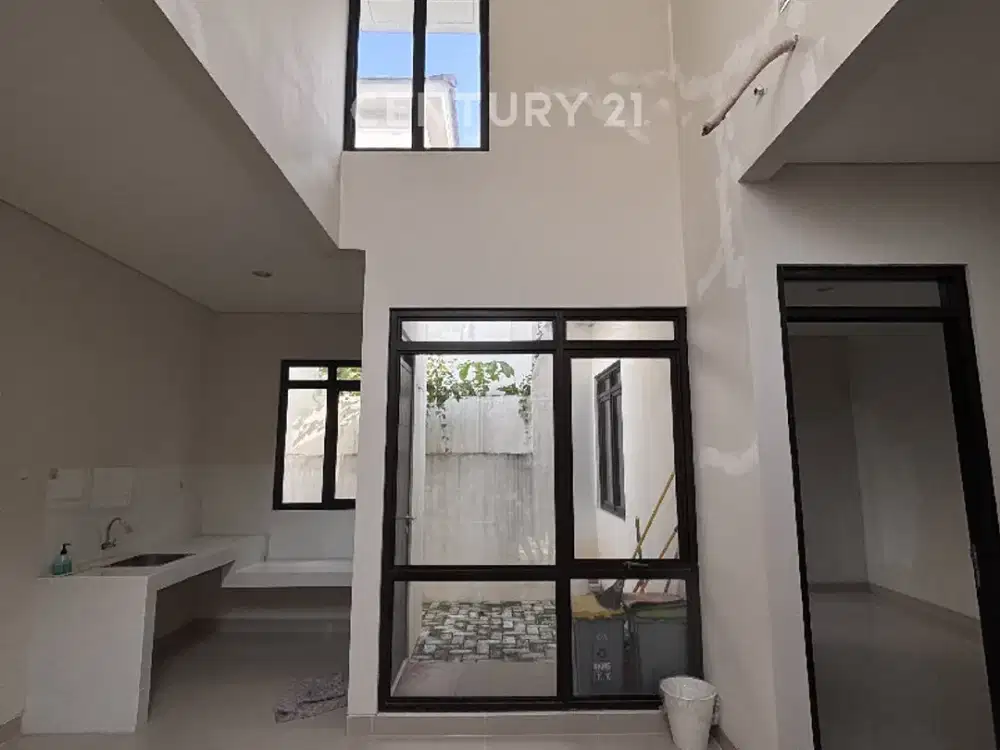 Rumah Minimalis Daerah  Sentul Dekat Club House