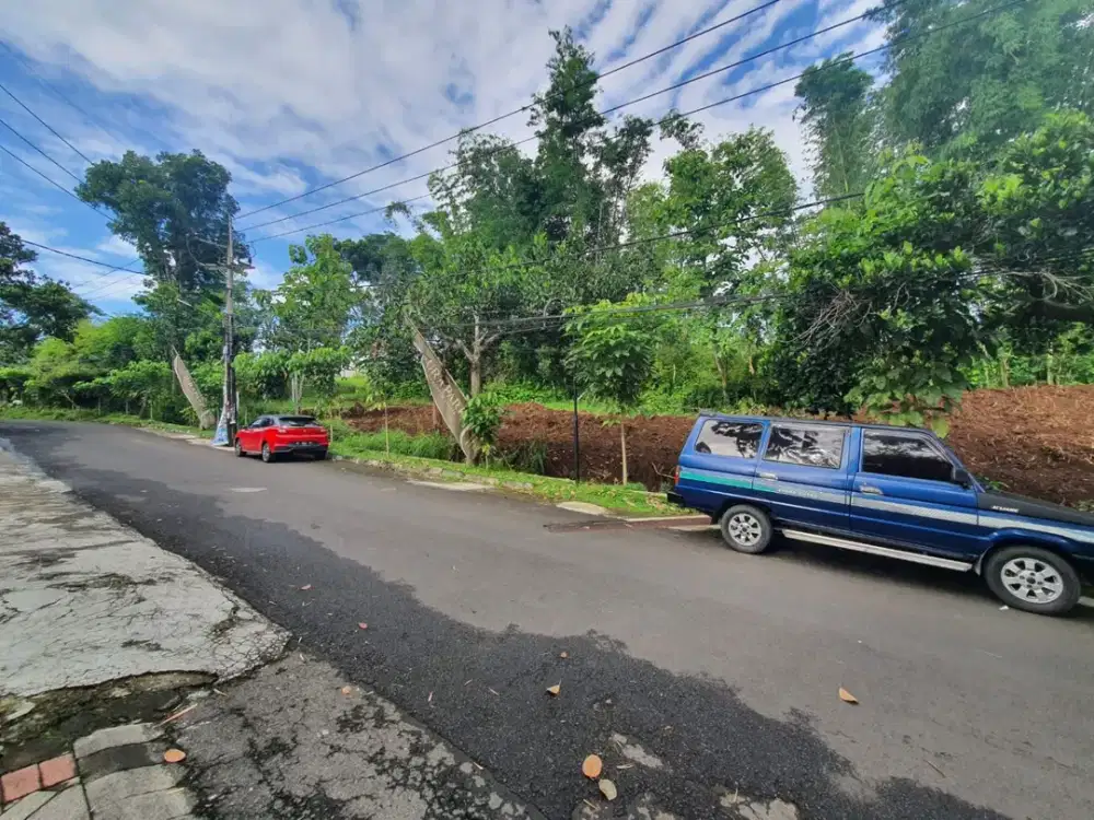 Investasi Menjanjikan! Tanah 99m Pinggir Jalan Dekat Kampus