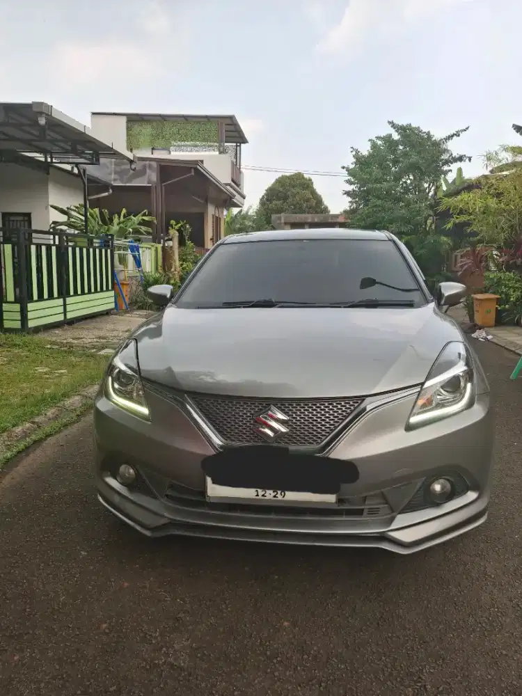 Mobil Suzuki Baleno