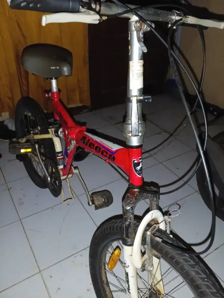 Sepeda lipat Aleoca 20