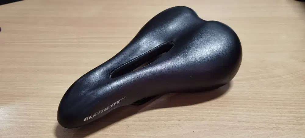 Sadel ex Element Ecsomo