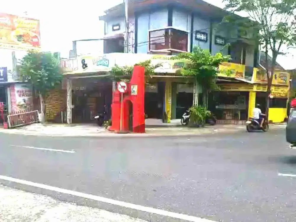 RUMAH DAN TOKO DIJUAL DI TIMUR RINGIN PURWOMARTANI