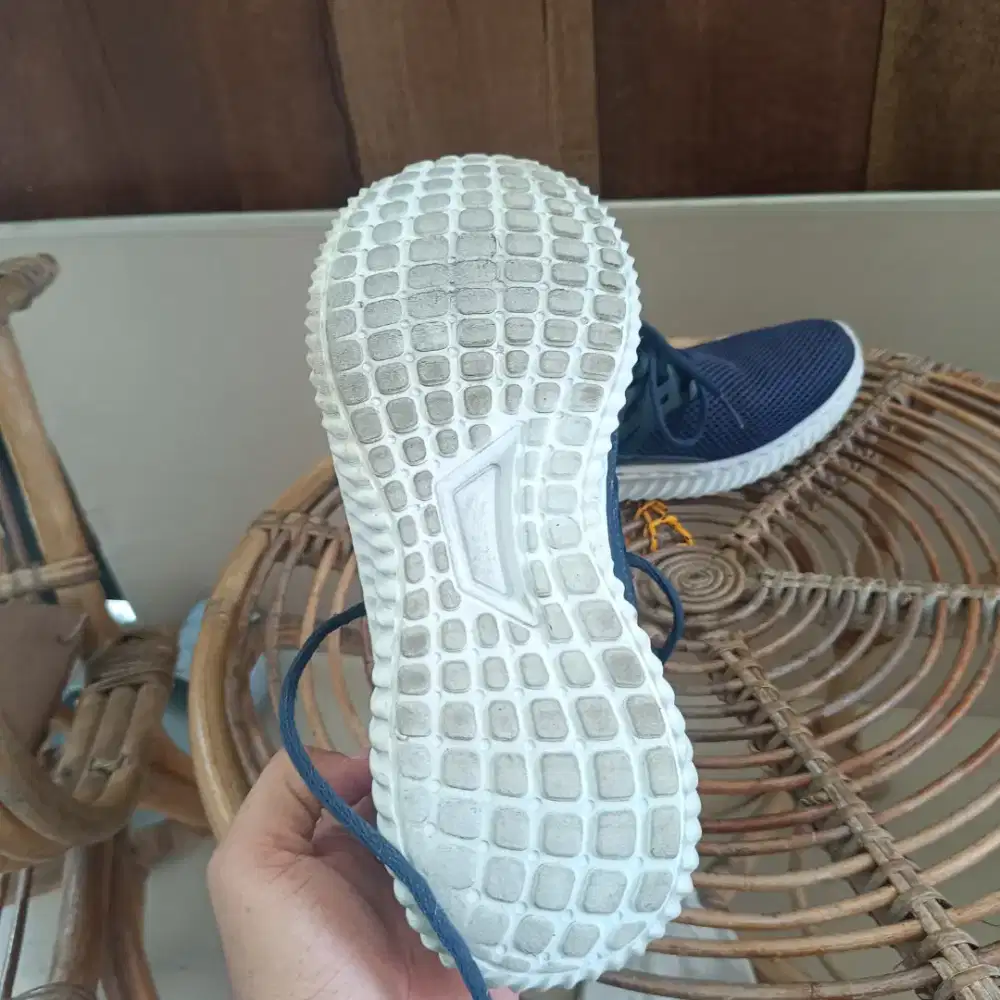 Sepatu fladeo no. 43